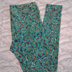 NWOT LuLaRoe Leggings!!